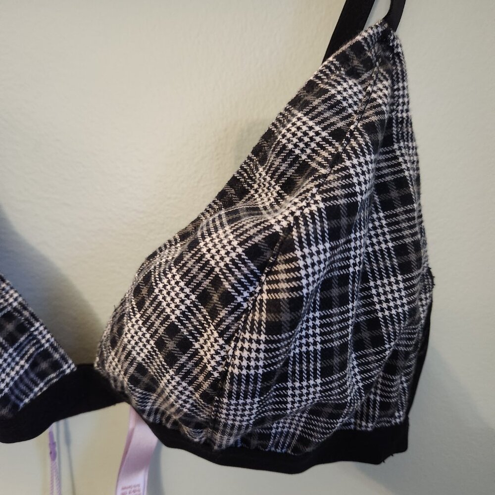 Savage X Fenty Bra Large Black White Plaid Bralette Wireless NEW - Picture 2 of 8